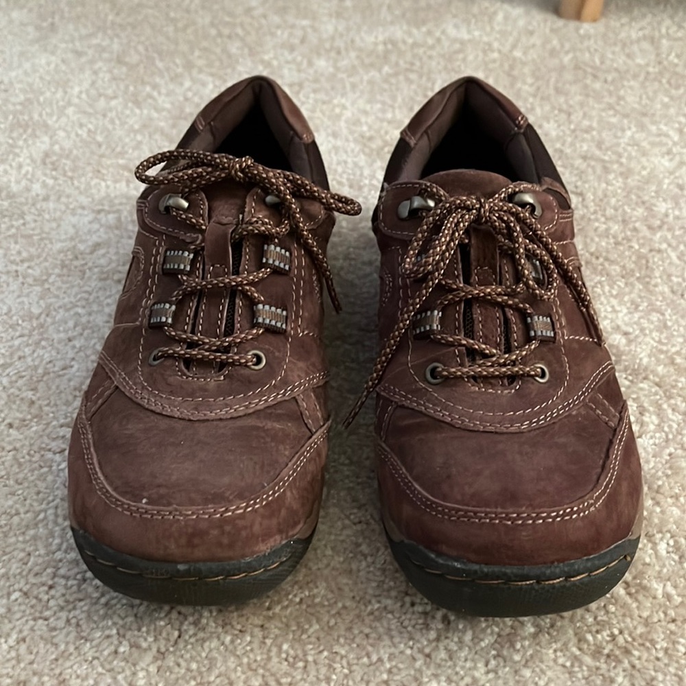 Earth Origins Lace Up Walking Shoe Gem